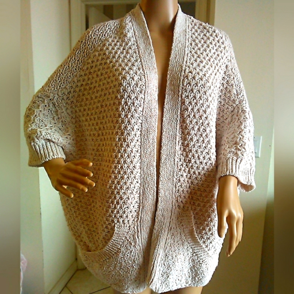 BEAUTIFUL KNIT OPEN CARDIGAN BY LARA KNIT SZ. MED LIGHT PINK & METALLIC PINK